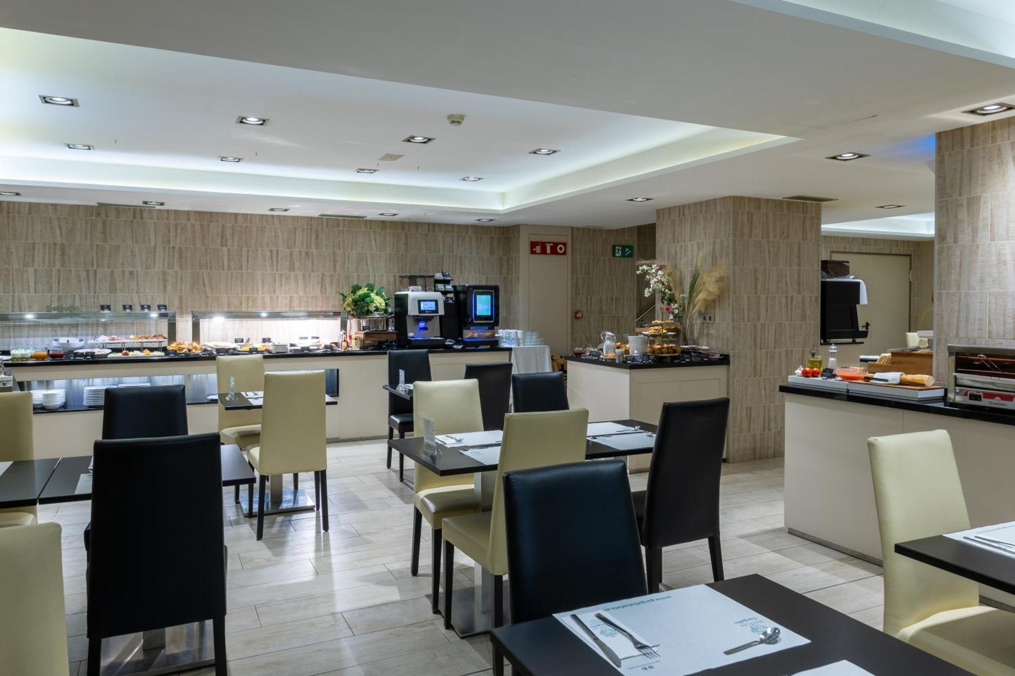 Hotel Lyon Barselona Dış mekan fotoğraf
